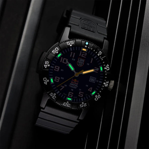 Luminox Red Bull Ampol Racing XS.0321.ARB