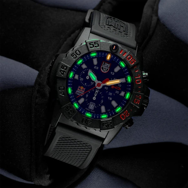 Luminox Red Bull Ampol Racing XS.3581.EY.ARB